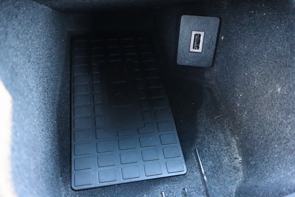 Used 2020 Lincoln Nautilus Reserve image 17