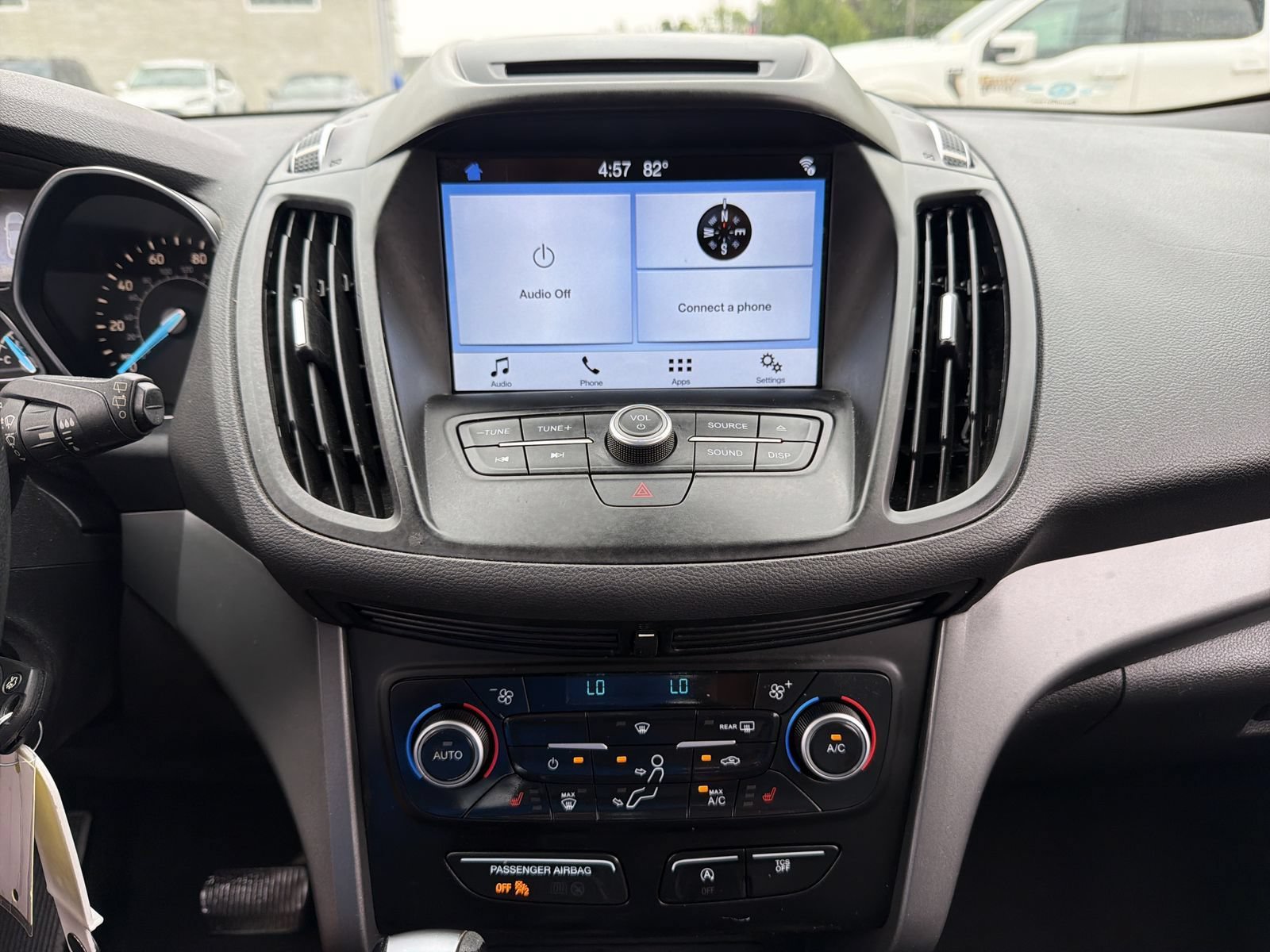 Used 2018 Ford Escape SEL AWD/4WD image 27