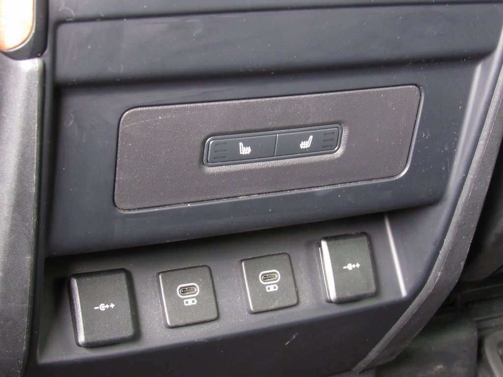 Used 2022 Land Rover Defender 110 X-Dynamic HSE image 33