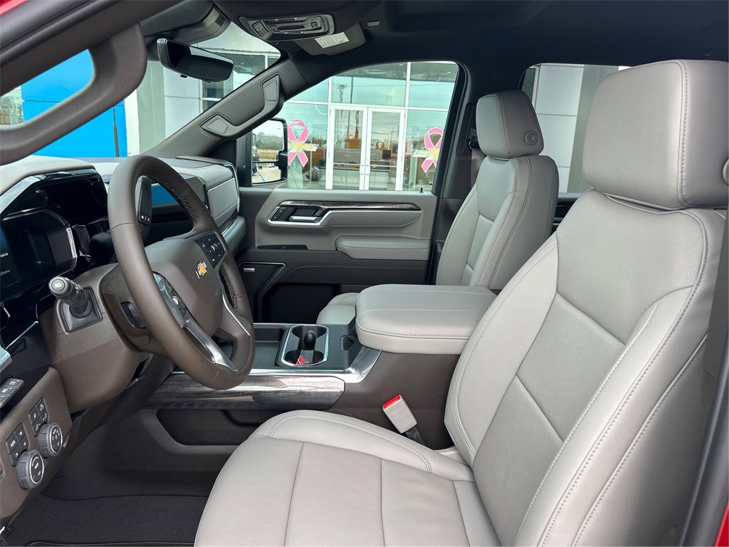 New 2026 Chevrolet Silverado 3500 LTZ w/ LTZ Texas Edition image 9