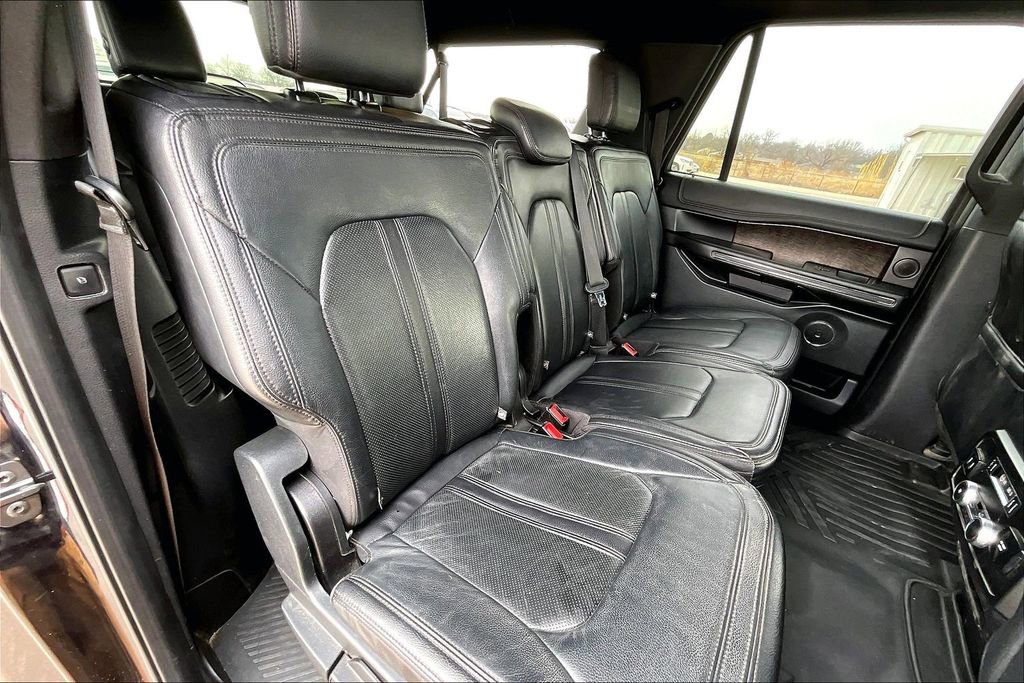 Used 2019 Ford Expedition Max Limited image 35