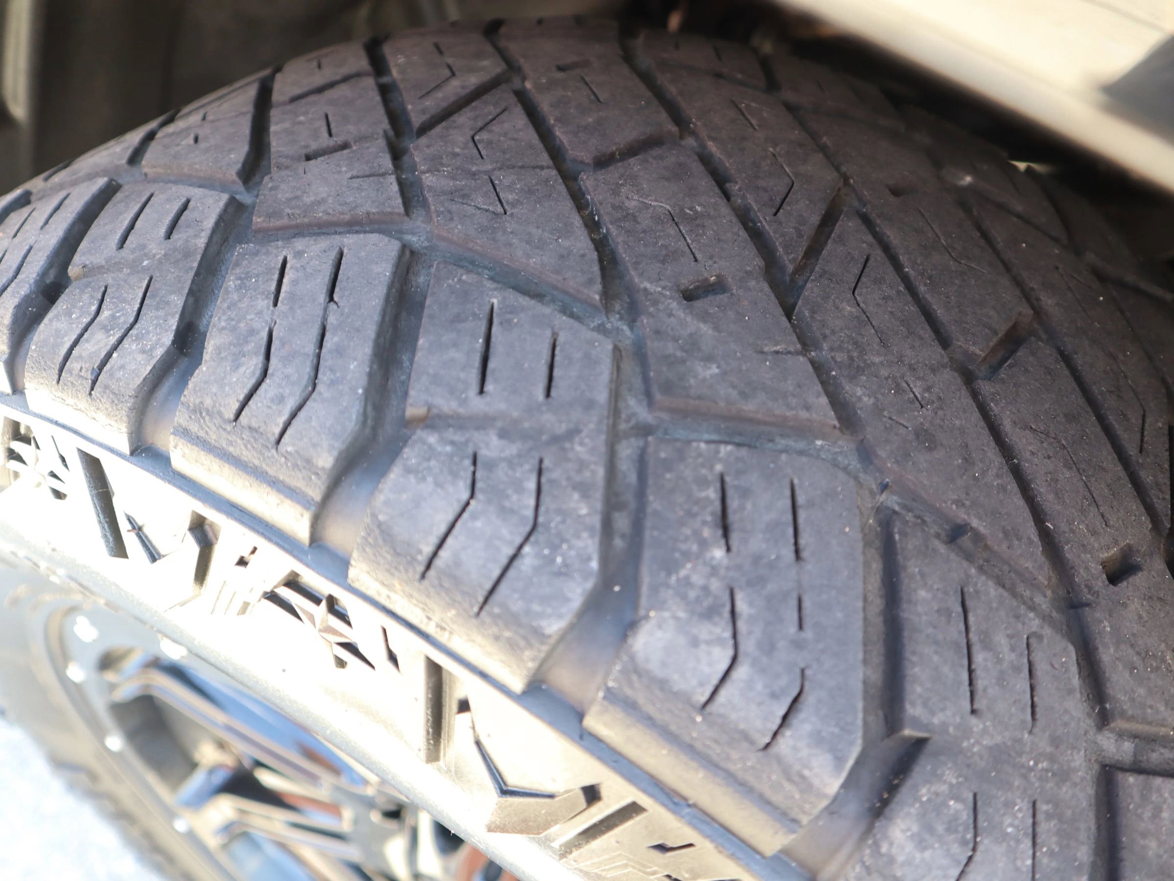 Used 2020 RAM 1500 Laramie image 38