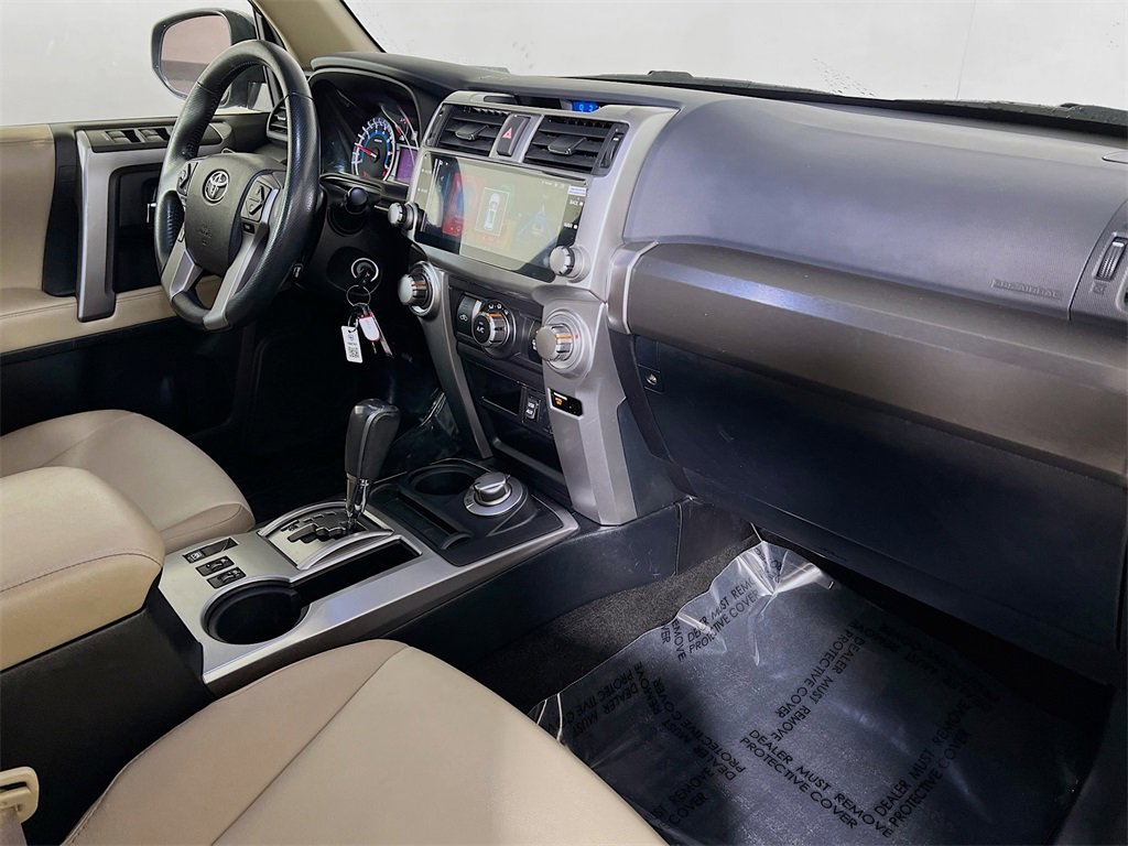 Certified 2018 Toyota 4Runner SR5 Premium image 27