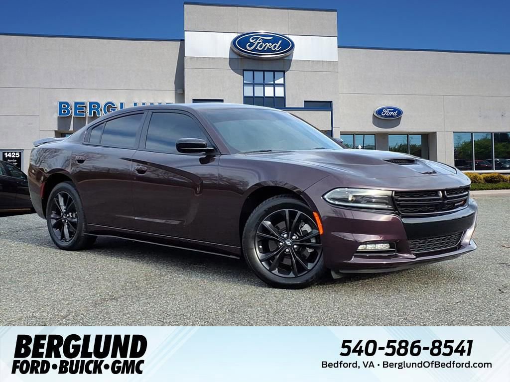 Used 2022 Dodge Charger SXT w/ Blacktop Package
