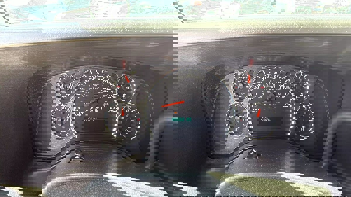 Used 2012 Chevrolet Express 3500 w/ School Bus Package image 23