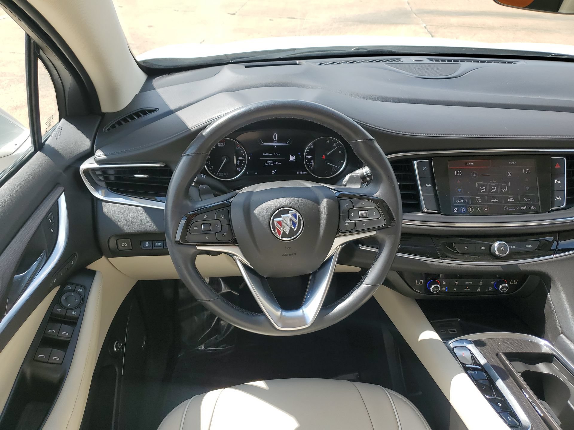 Used 2022 Buick Enclave Avenir AWD/4WD image 18