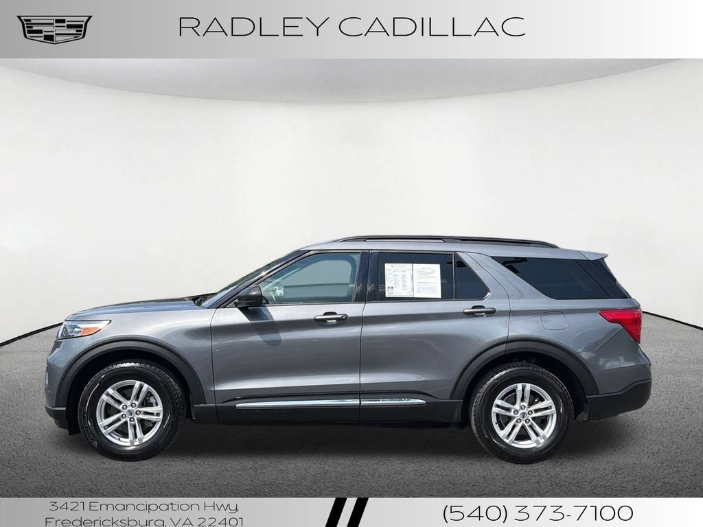 Used 2021 Ford Explorer XLT AWD/4WD image 16