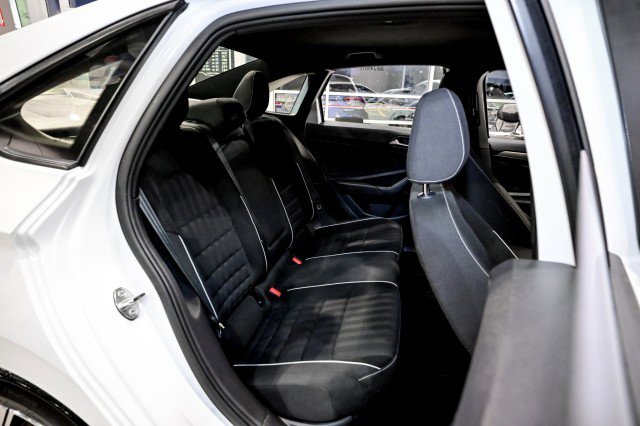 Used 2024 Volkswagen Jetta Sport image 22
