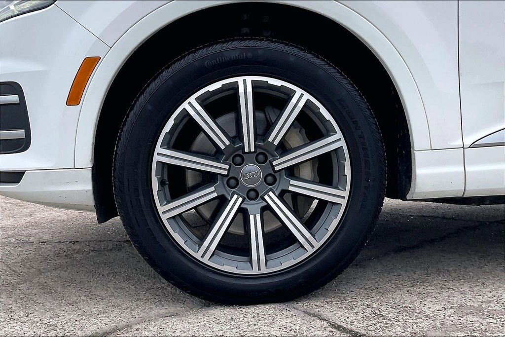 Used 2019 Audi Q7 2.0T Premium Plus AWD/4WD image 35