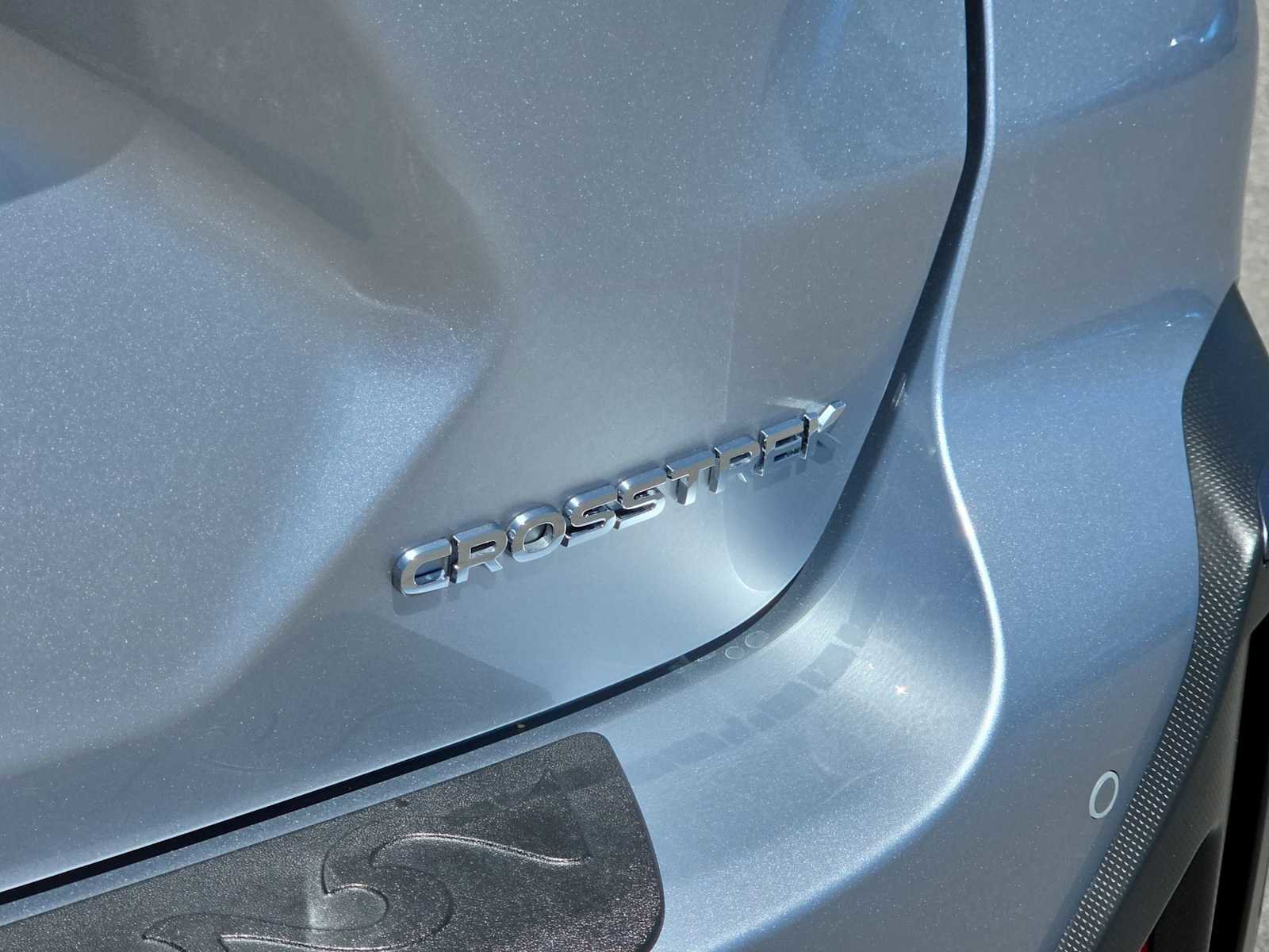Used 2025 Subaru Crosstrek 2.5i Limited w/ Crosstrek Mirror Package AWD/4WD image 11