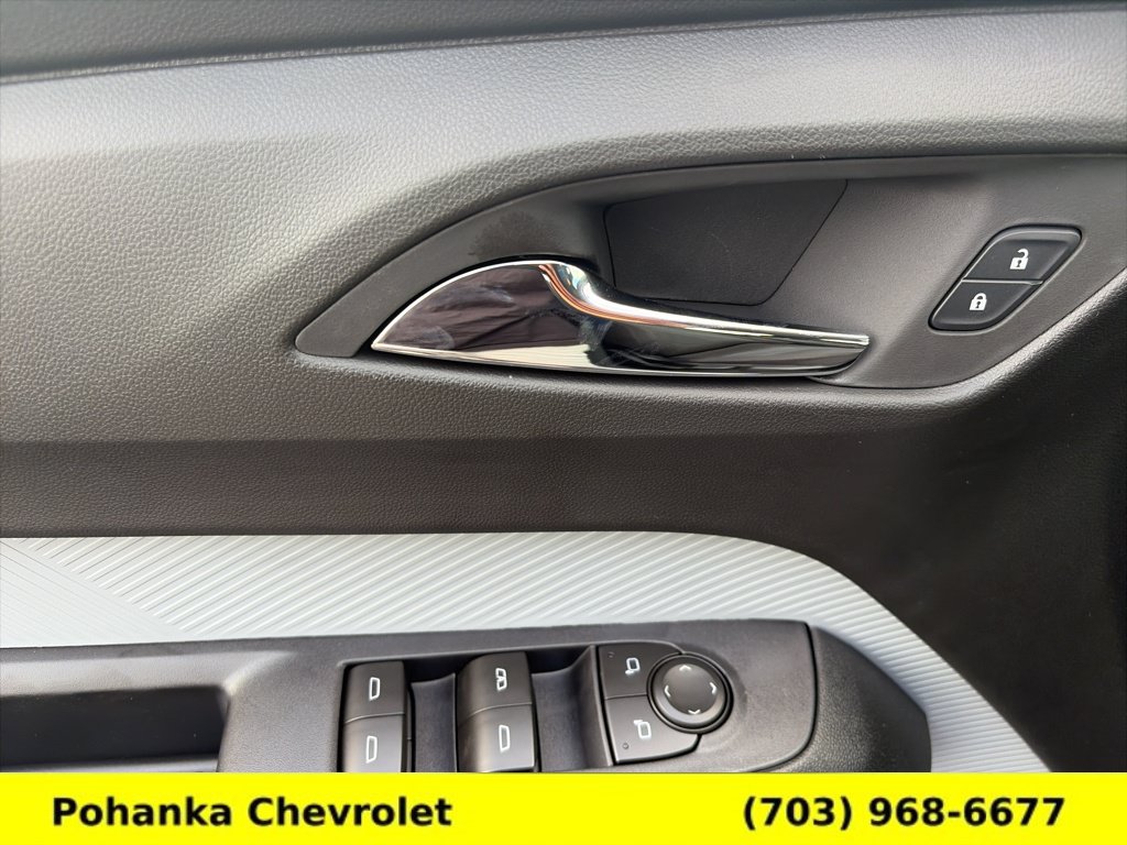New 2027 Chevrolet Bolt LT FWD image 18