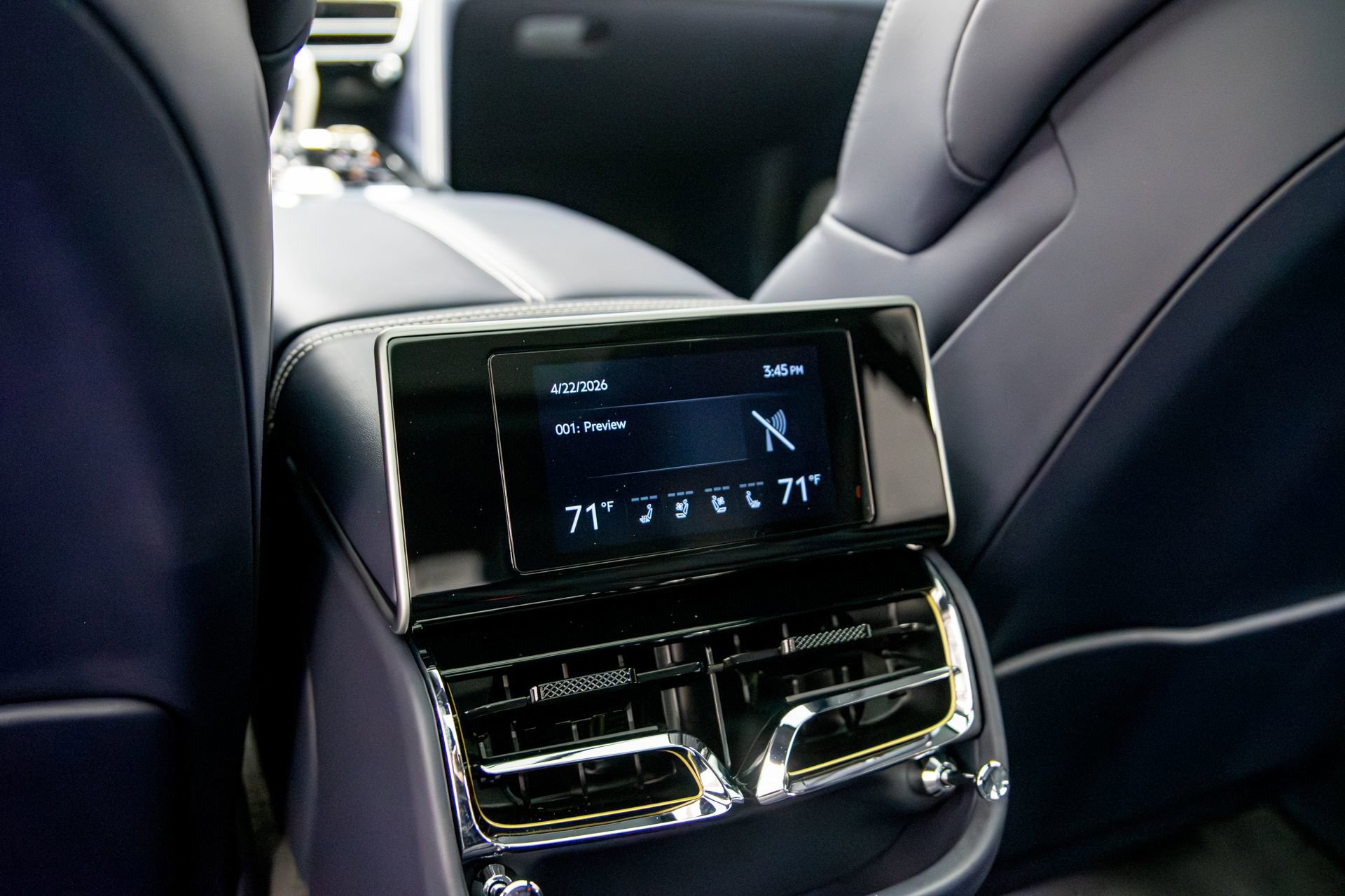 Used 2024 Bentley Flying Spur S V8 AWD/4WD image 35