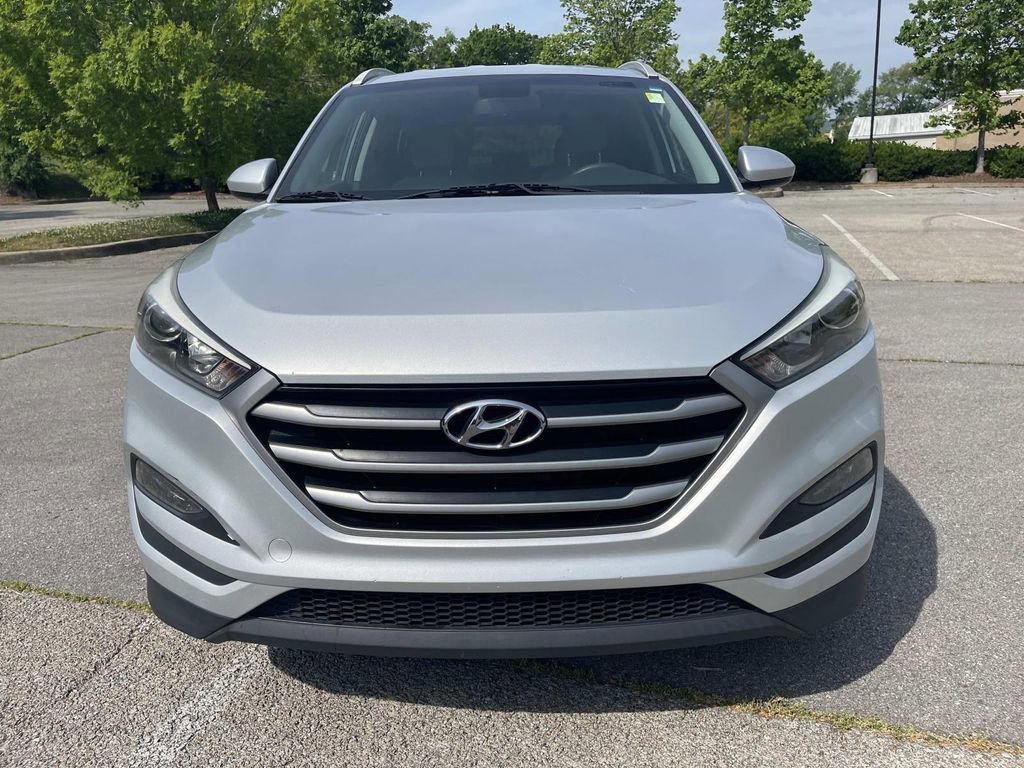 Used 2018 Hyundai Tucson SEL w/ Cargo Package FWD image 2