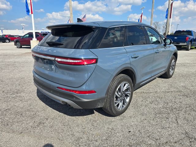 Used 2023 Lincoln Corsair AWD w/ Equipment Group 101A image 3