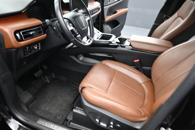 Used 2023 Lincoln Nautilus Reserve w/ Equipment Group 201A AWD/4WD image 25