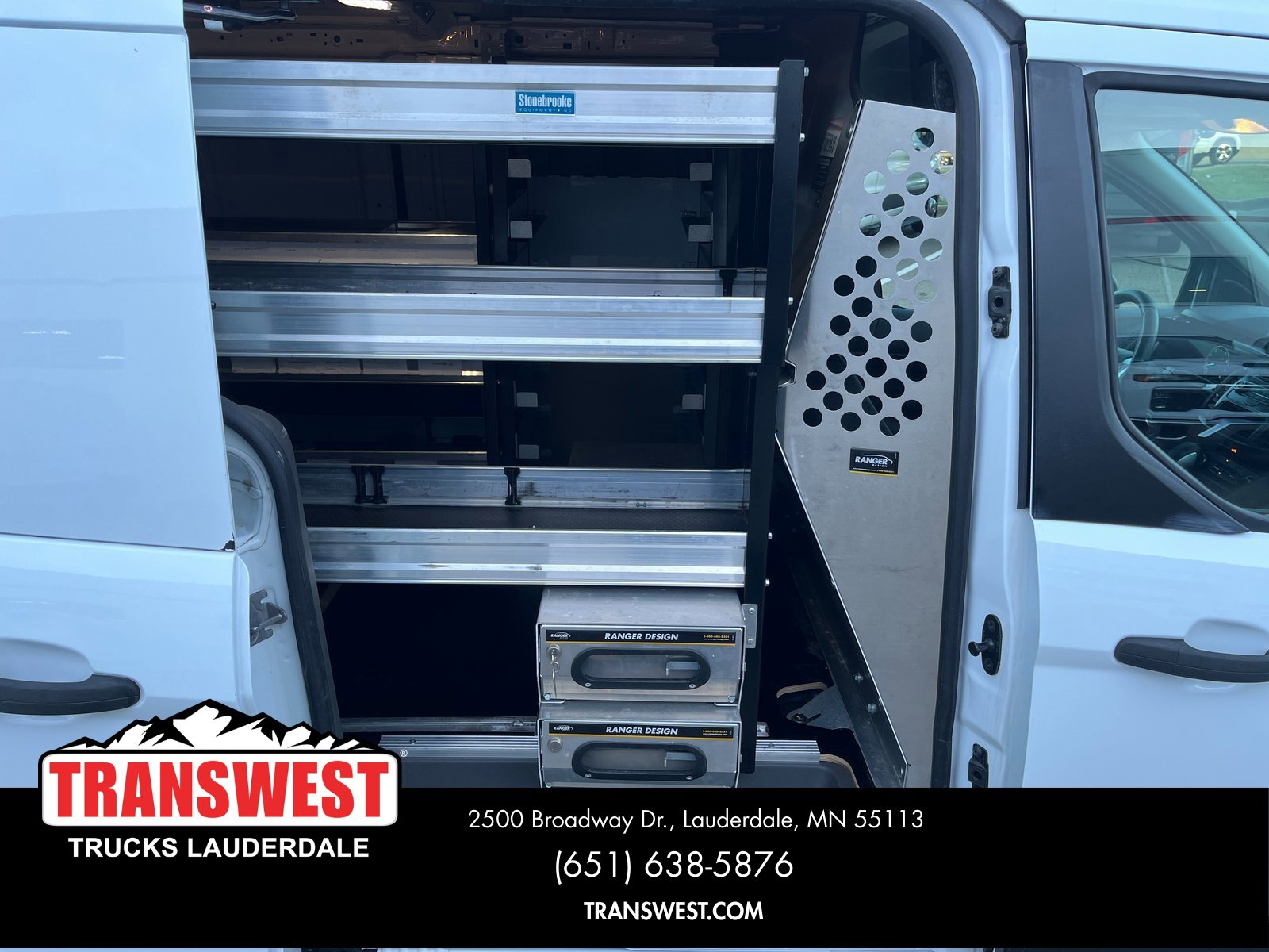 Used 2020 Ford Transit Connect XL image 9