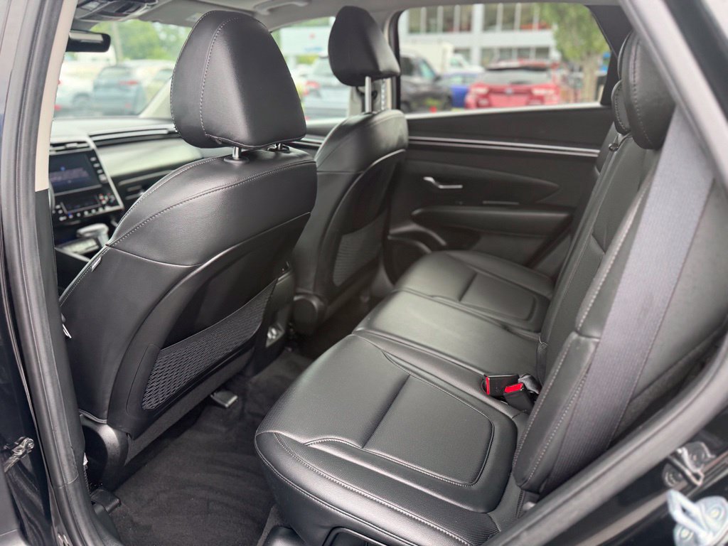 Used 2023 Hyundai Tucson SEL w/ Convenience Package AWD/4WD image 16