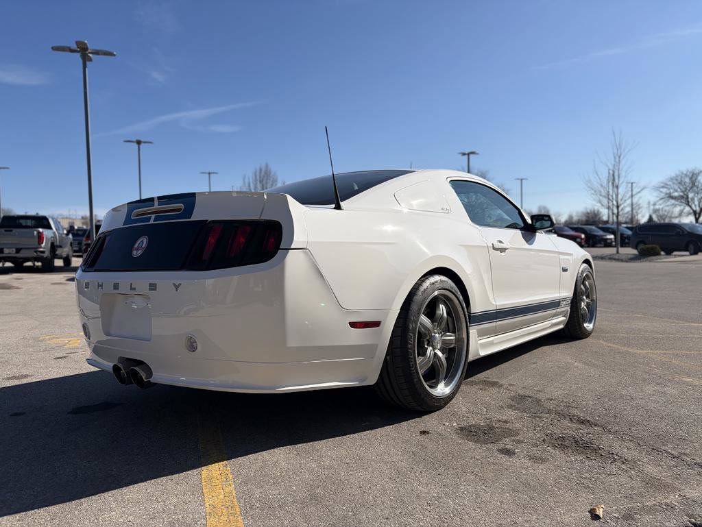Used 2011 Ford Mustang GT Premium image 5