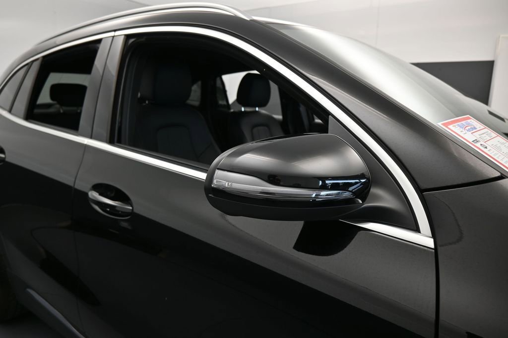 Used 2025 Mercedes-Benz GLA 250 image 40