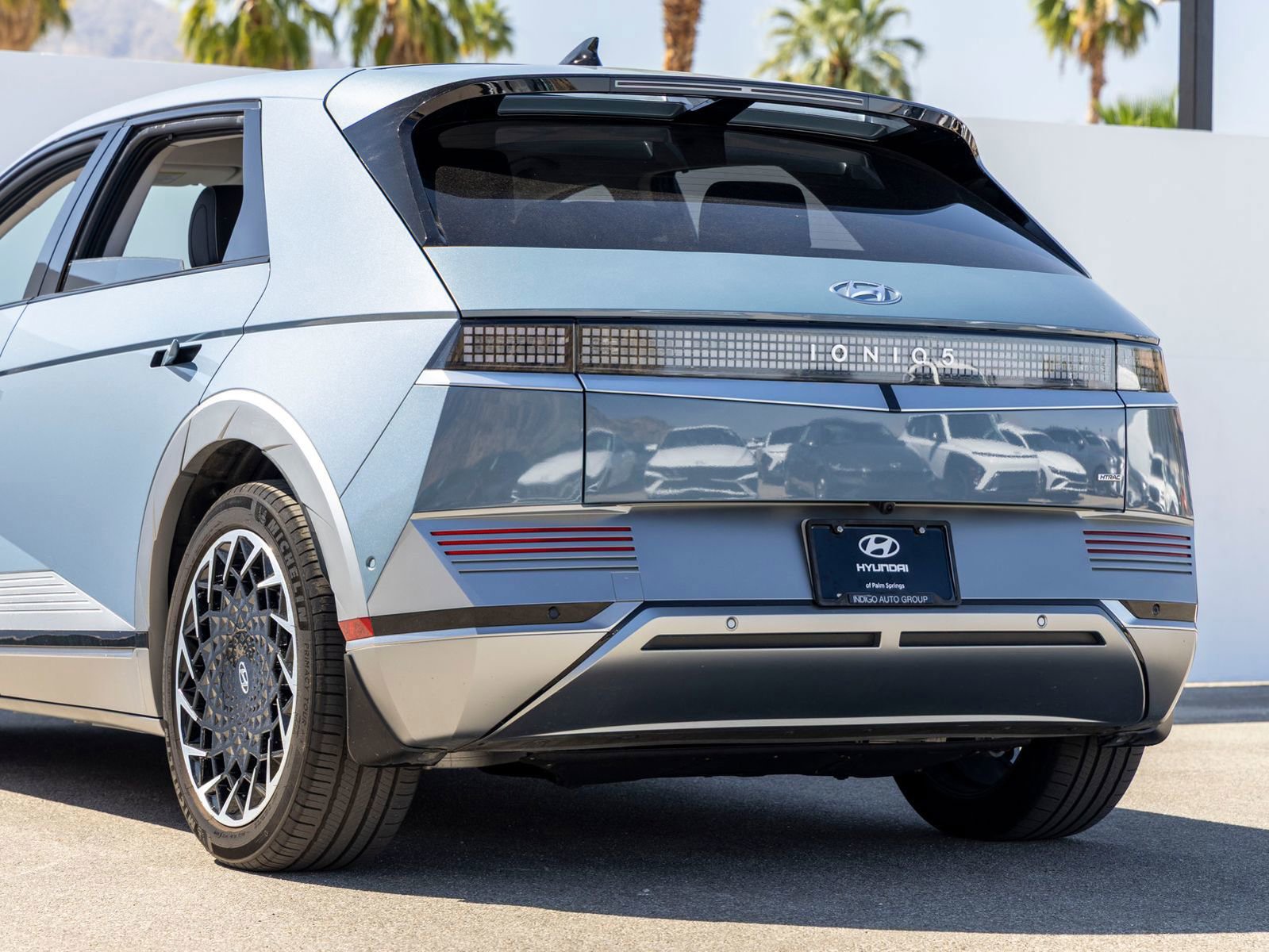 Used 2023 Hyundai Ioniq 5 Limited AWD/4WD image 8