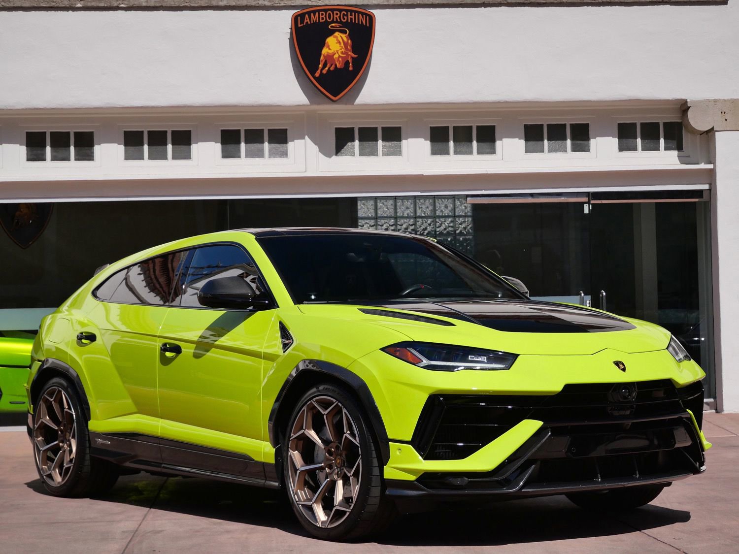 Used 2024 Lamborghini Urus Performante