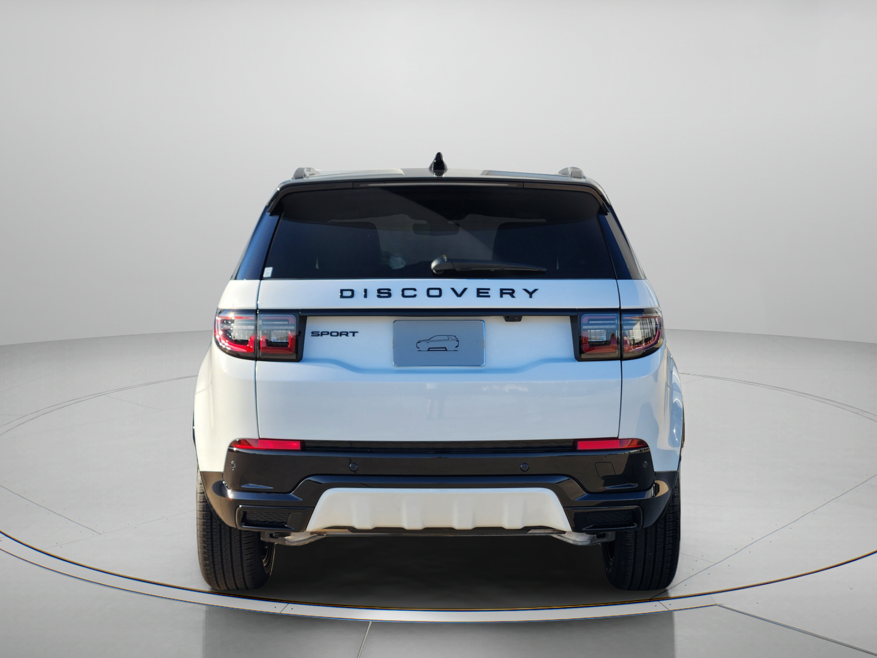 New 2026 Land Rover Discovery Sport Landmark AWD/4WD image 3