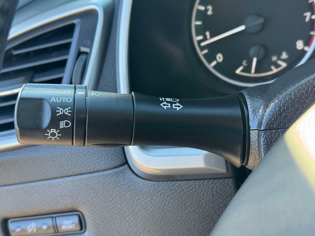 Used 2024 Nissan Murano SV w/ SV Midnight Edition Package image 23