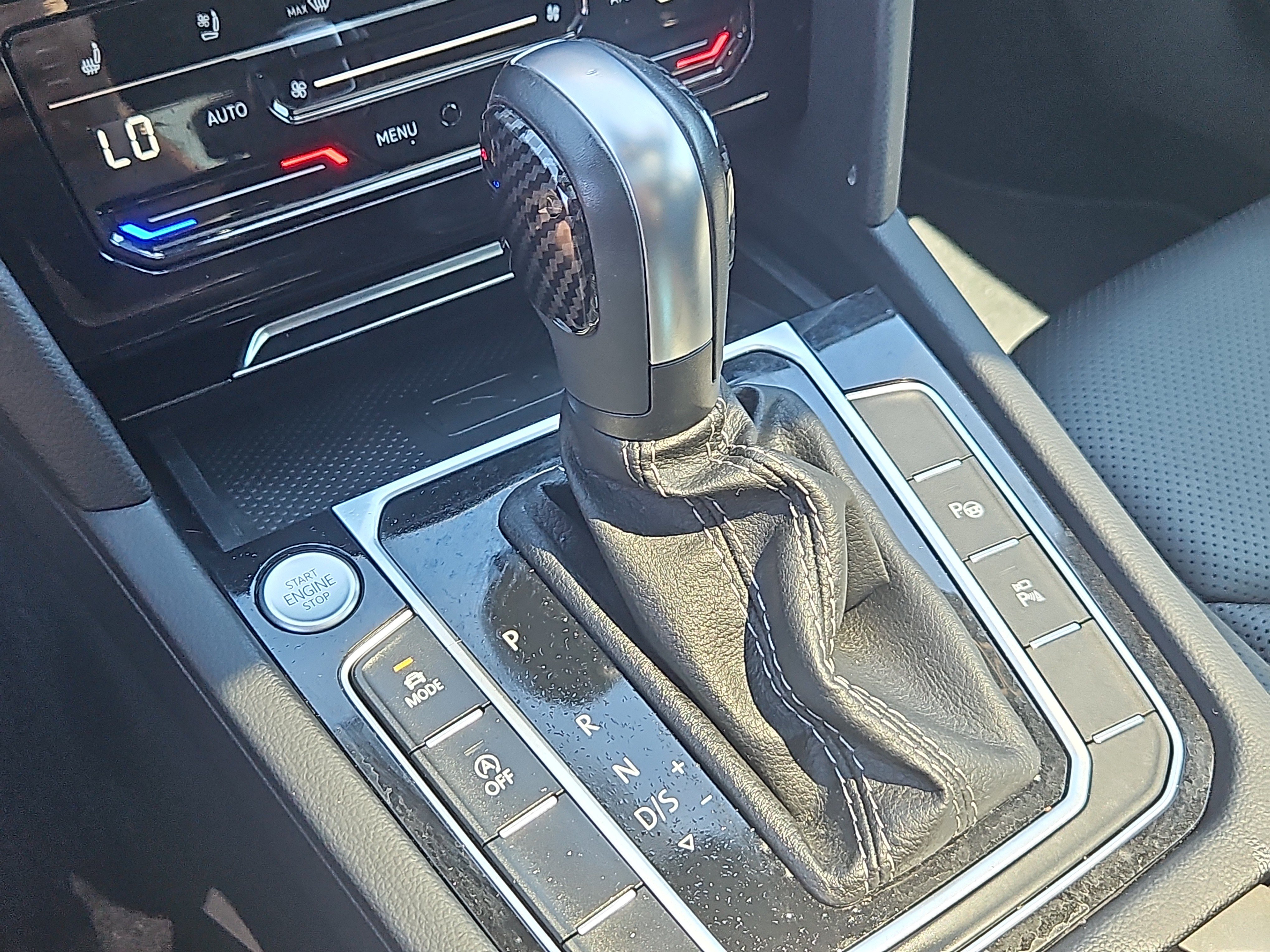 Certified 2023 Volkswagen Arteon SEL Premium w/ Arteon MDO Package (Z43) AWD/4WD image 25