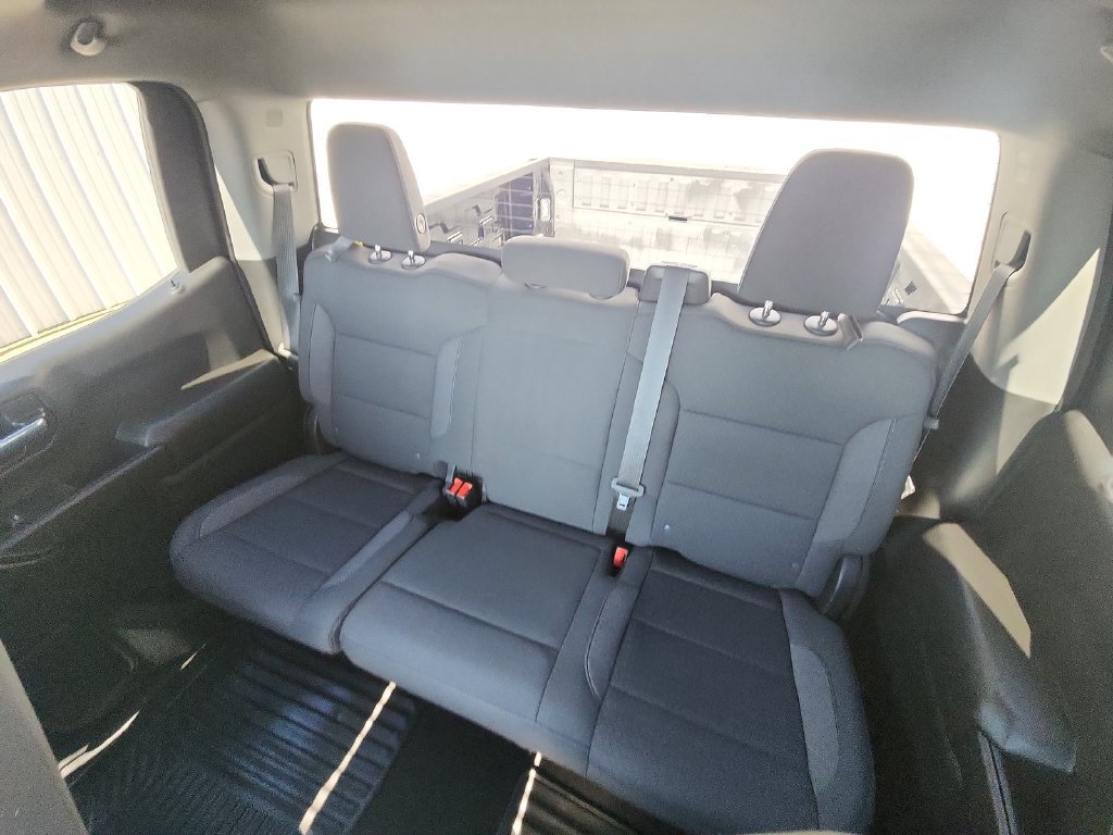 Used 2022 Chevrolet Silverado 1500 Custom AWD/4WD image 26