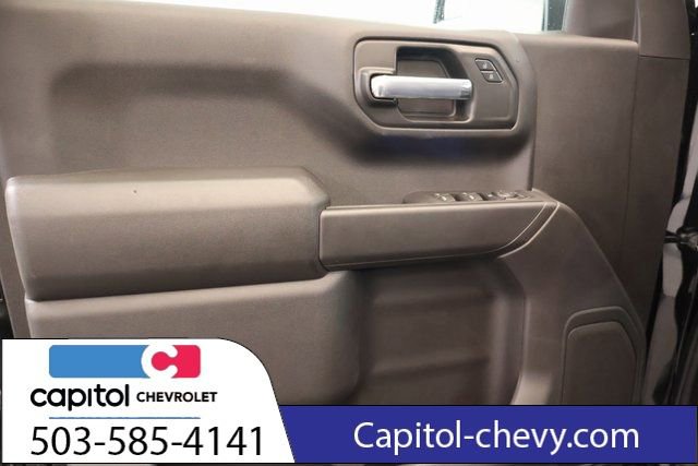 Used 2026 Chevrolet Silverado 1500 Custom Trail Boss w/ Turbomax Blackout Package image 10