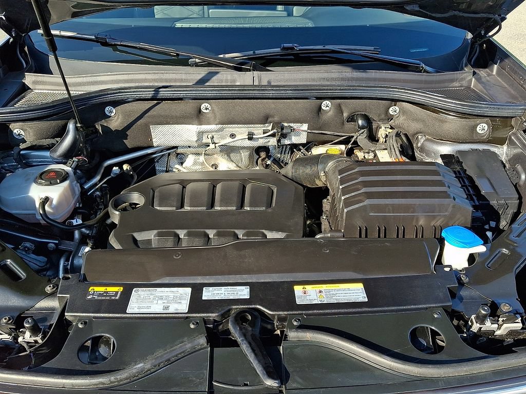 Used 2025 Volkswagen Atlas SE AWD/4WD image 30