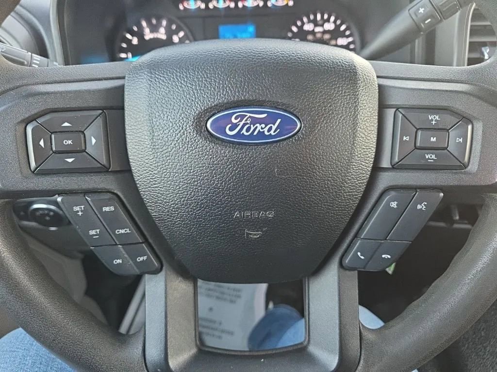Used 2018 Ford F250 XL w/ Power Equipment Group image 9