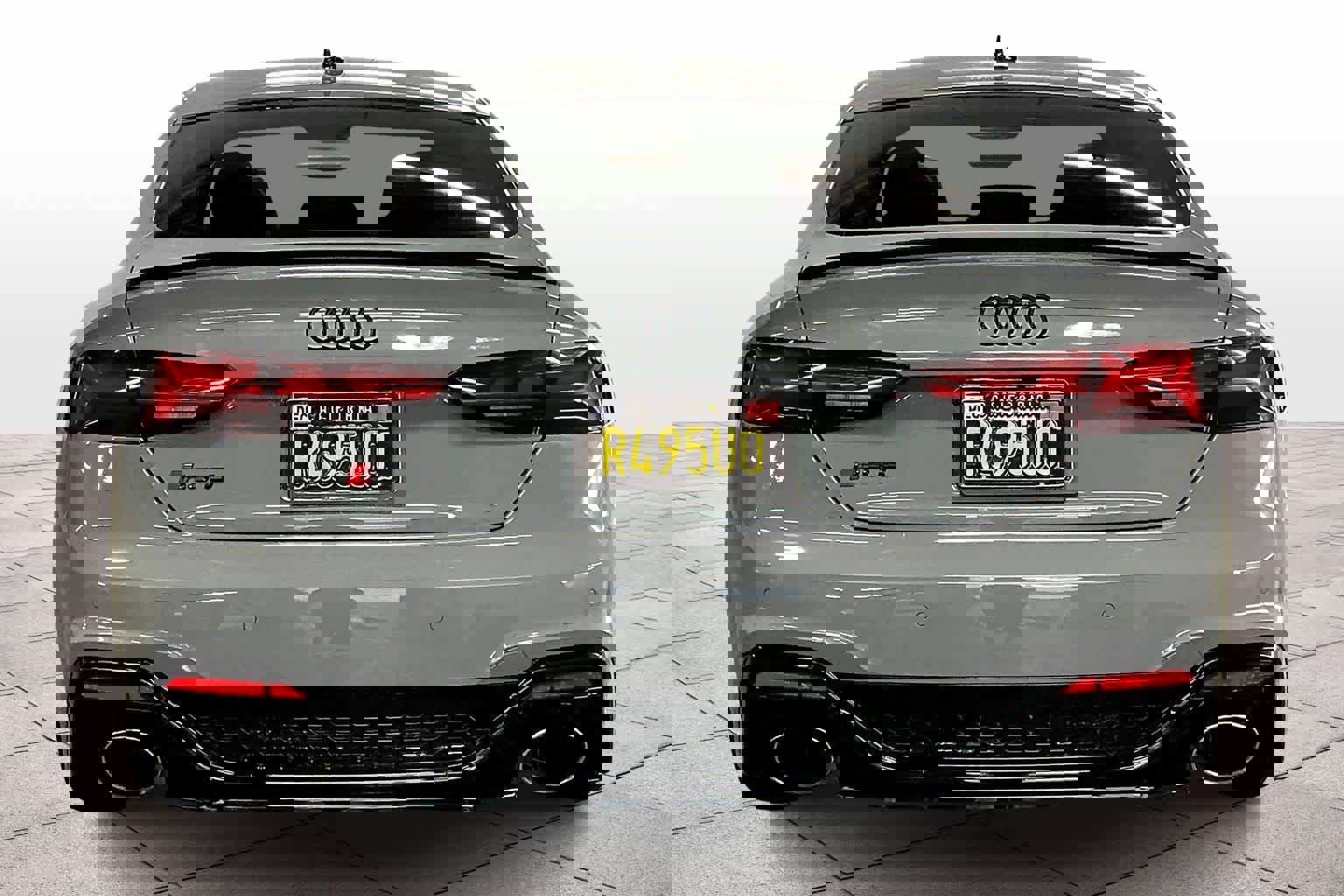 Used 2021 Audi RS 5 w/ Black Optic Package image 7