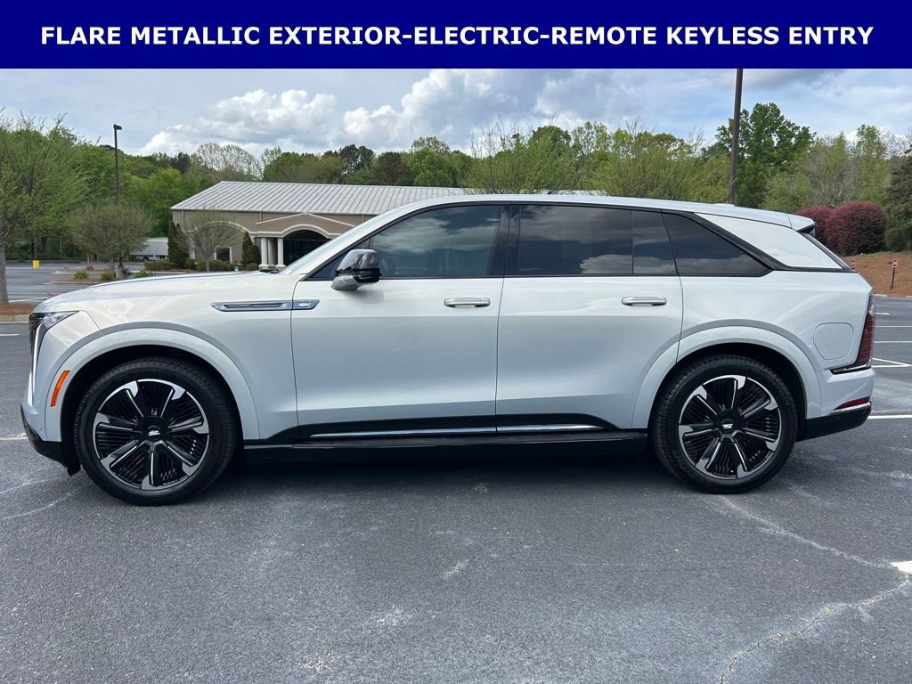 Used 2025 Cadillac Escalade IQ Sport 1 w/ Smart Trailering package image 13