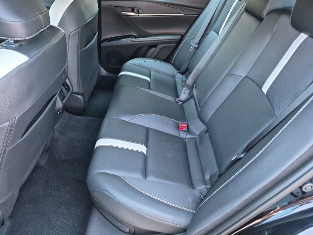 Used 2026 Toyota Camry SE FWD image 21