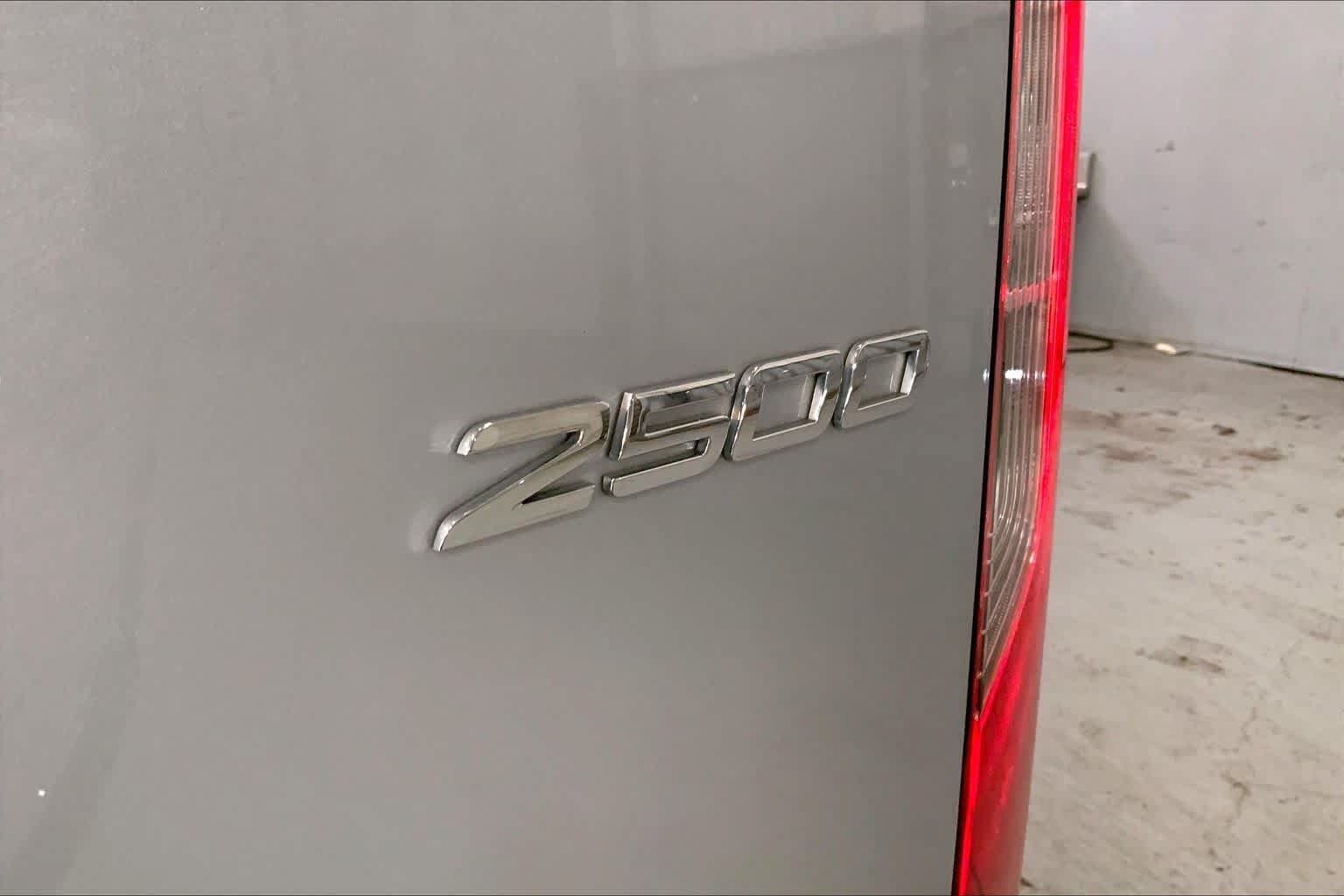 Used 2021 Mercedes-Benz Sprinter 2500 image 13