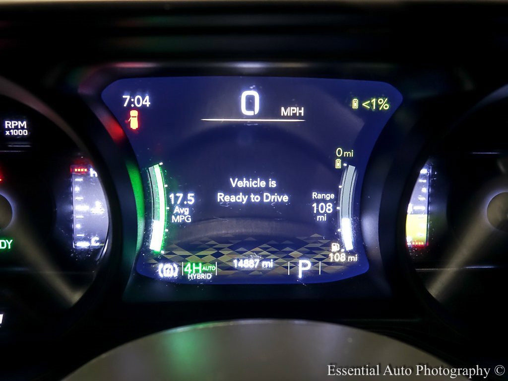 Used 2024 Jeep Wrangler Unlimited Sahara w/ Technology Group image 20