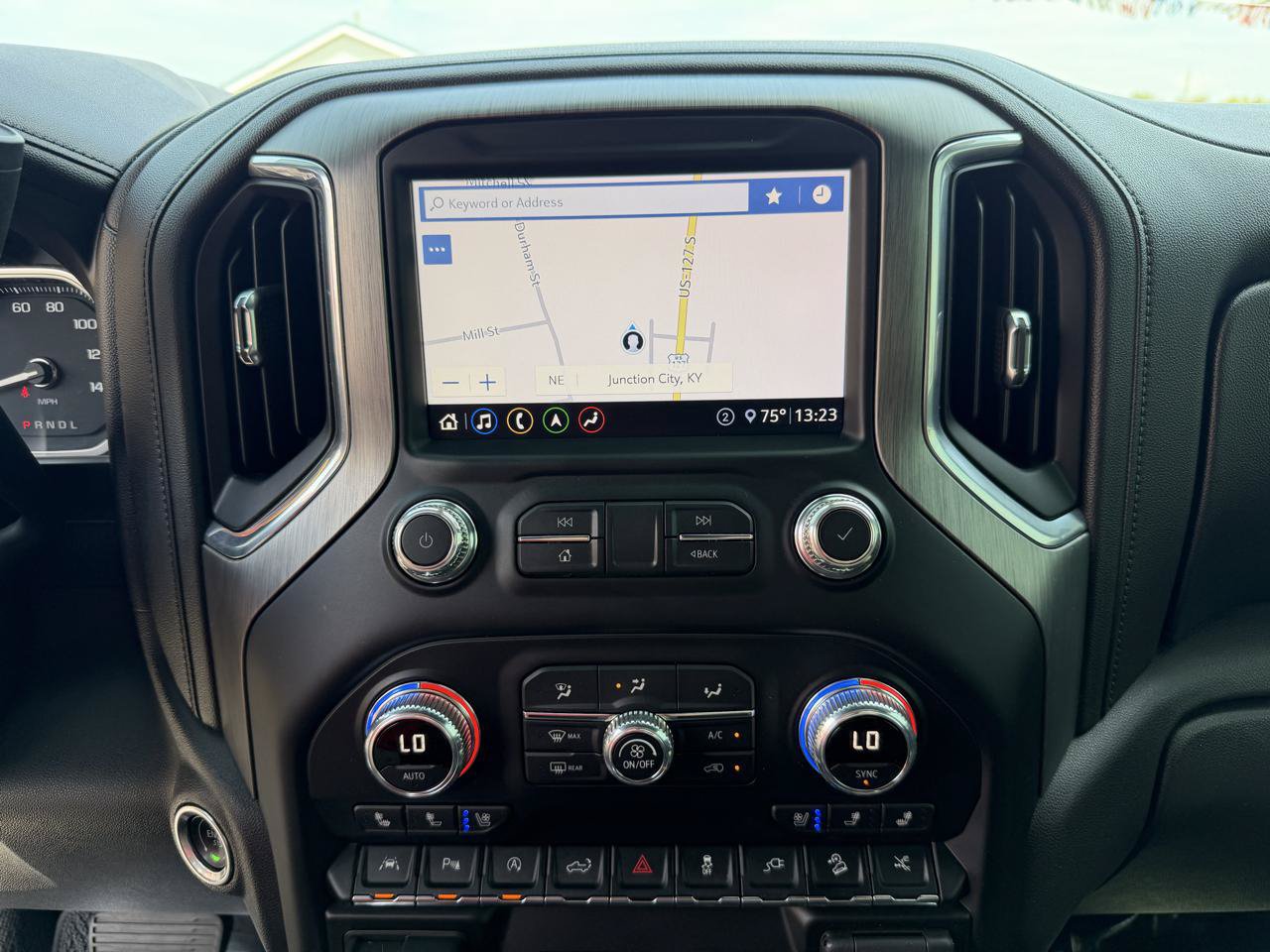 Used 2020 GMC Sierra 1500 Denali w/ Denali Ultimate Package AWD/4WD image 37