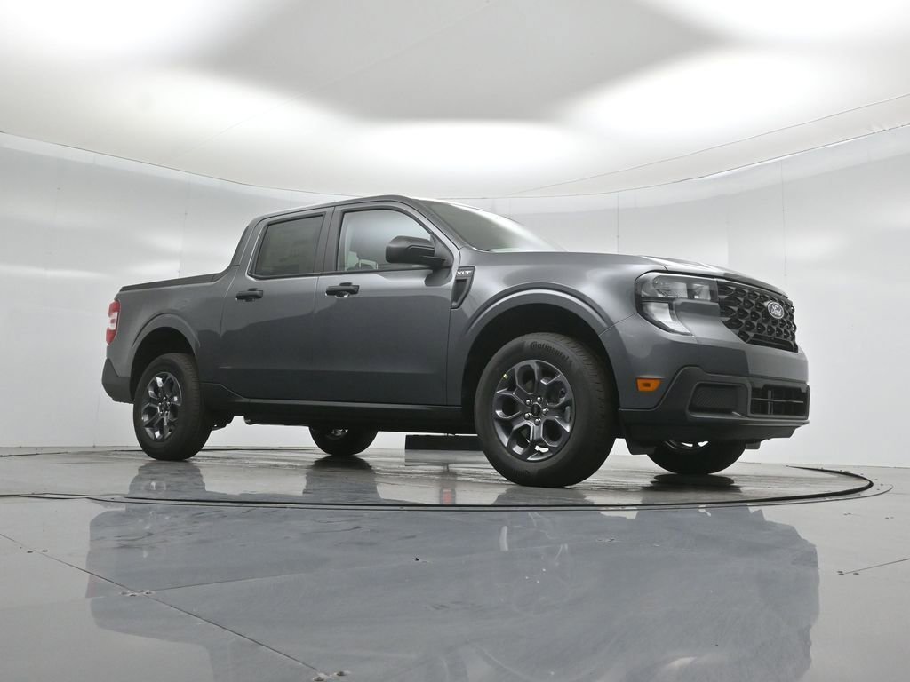 New 2026 Ford Maverick XLT image 3