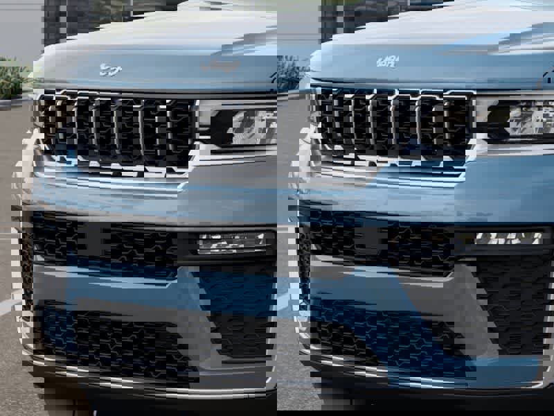 New 2026 Jeep Grand Cherokee L Limited image 11
