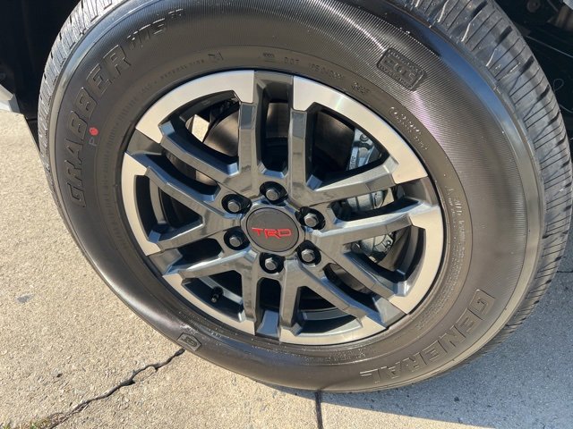New 2025 Toyota Tacoma TRD Sport image 12