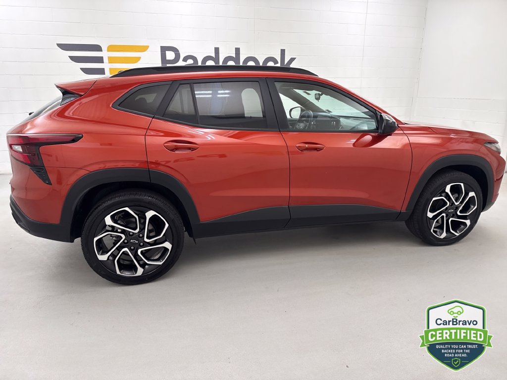 Certified 2024 Chevrolet Trax RS w/ Sunroof Package FWD image 8