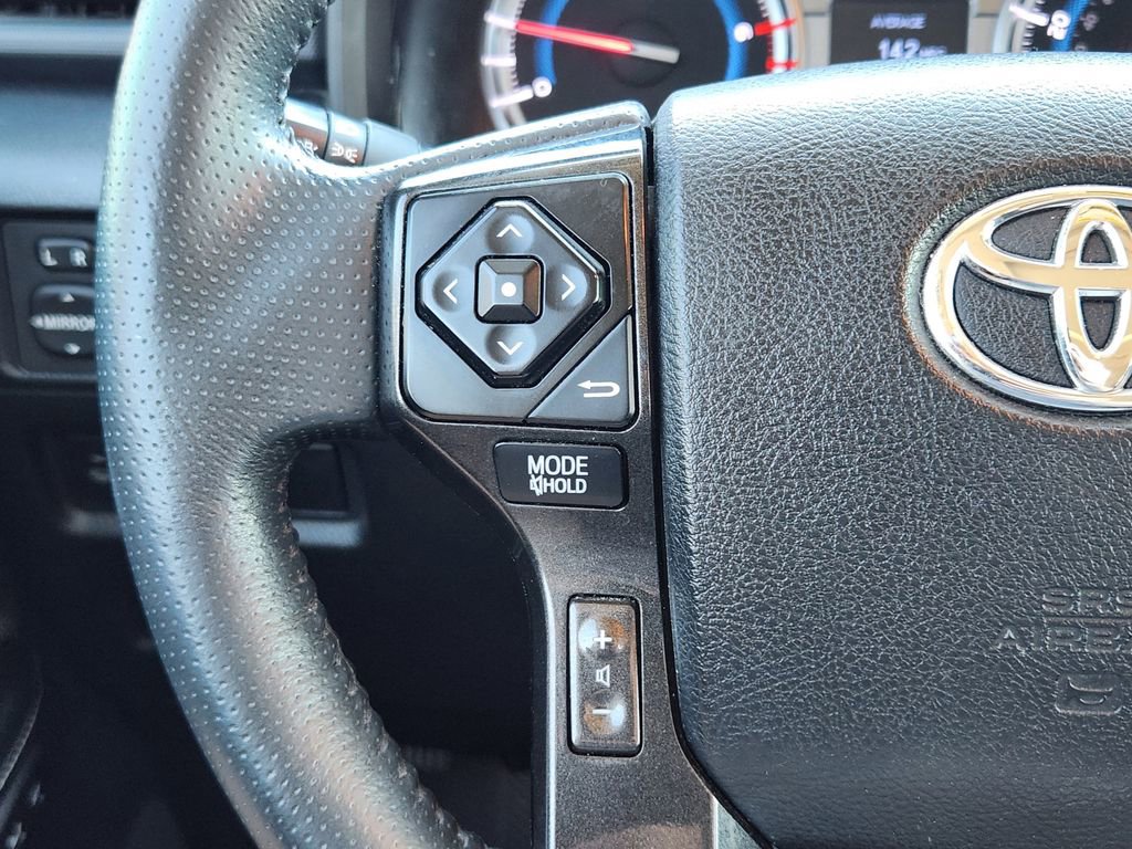 Used 2019 Toyota 4Runner Limited AWD/4WD image 27