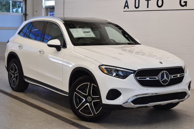 New 2026 Mercedes-Benz GLC 300 4MATIC image 1