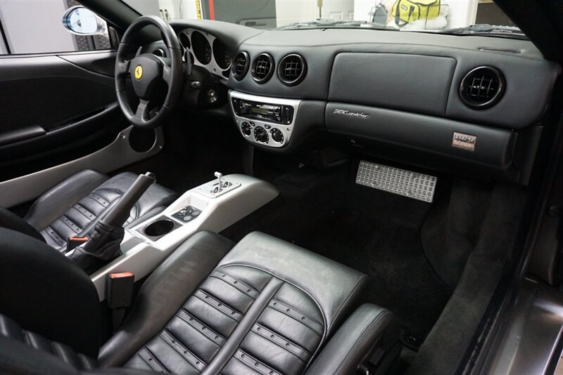 Used 2005 Ferrari 360 Spider RWD image 18