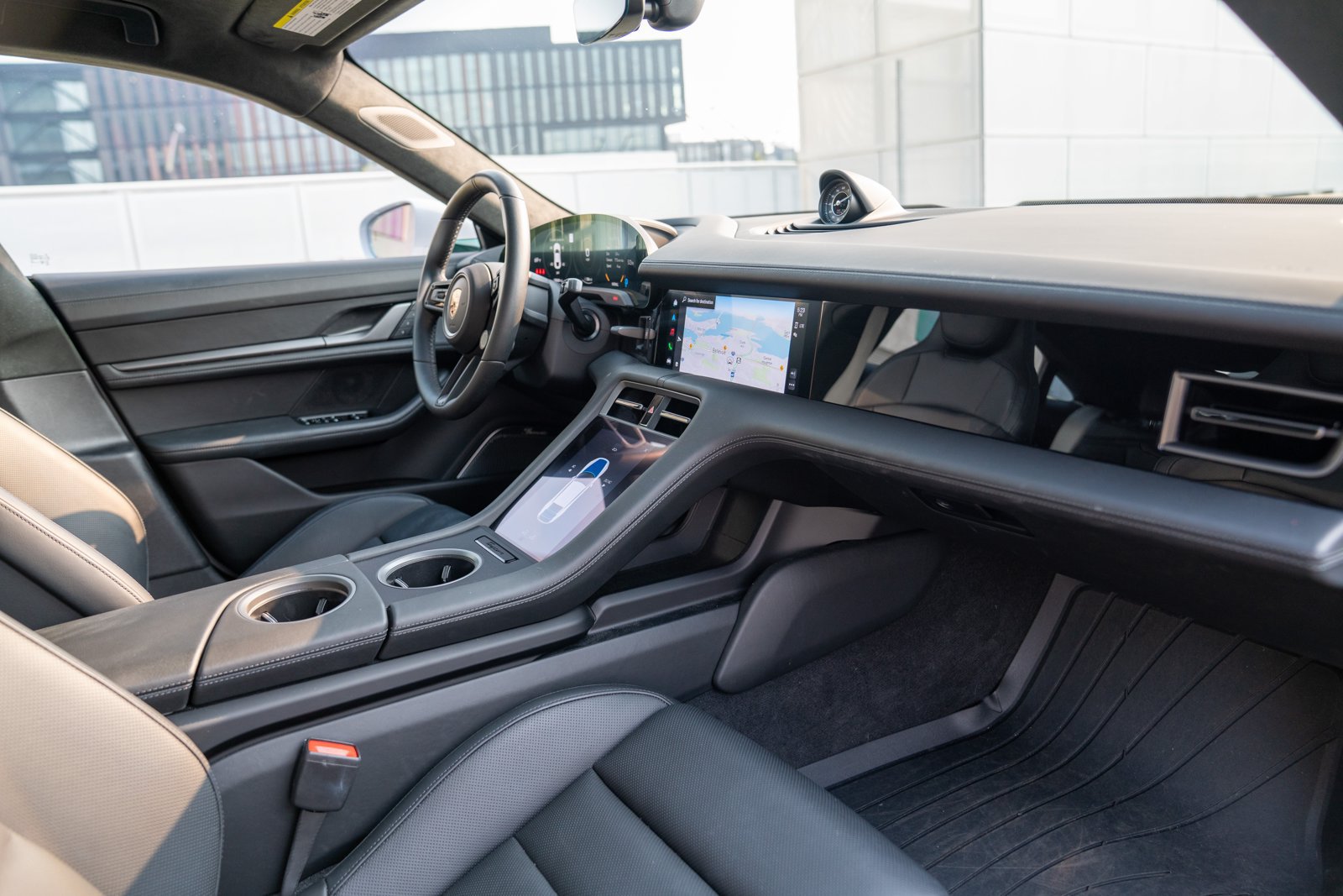 Certified 2023 Porsche Taycan Turbo AWD/4WD image 25