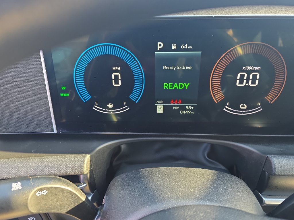 Used 2025 Hyundai Tucson SEL AWD/4WD image 14
