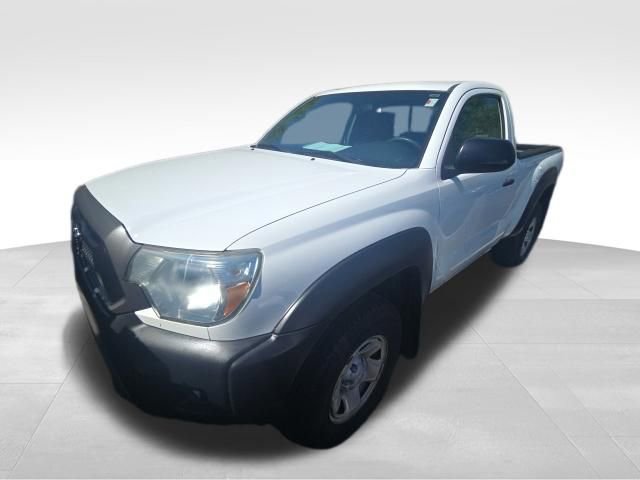 Used 2012 Toyota Tacoma 4x4 Regular Cab image 2