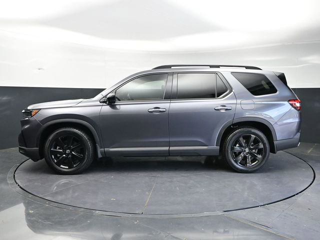 Certified 2025 Honda Pilot Black Edition image 8