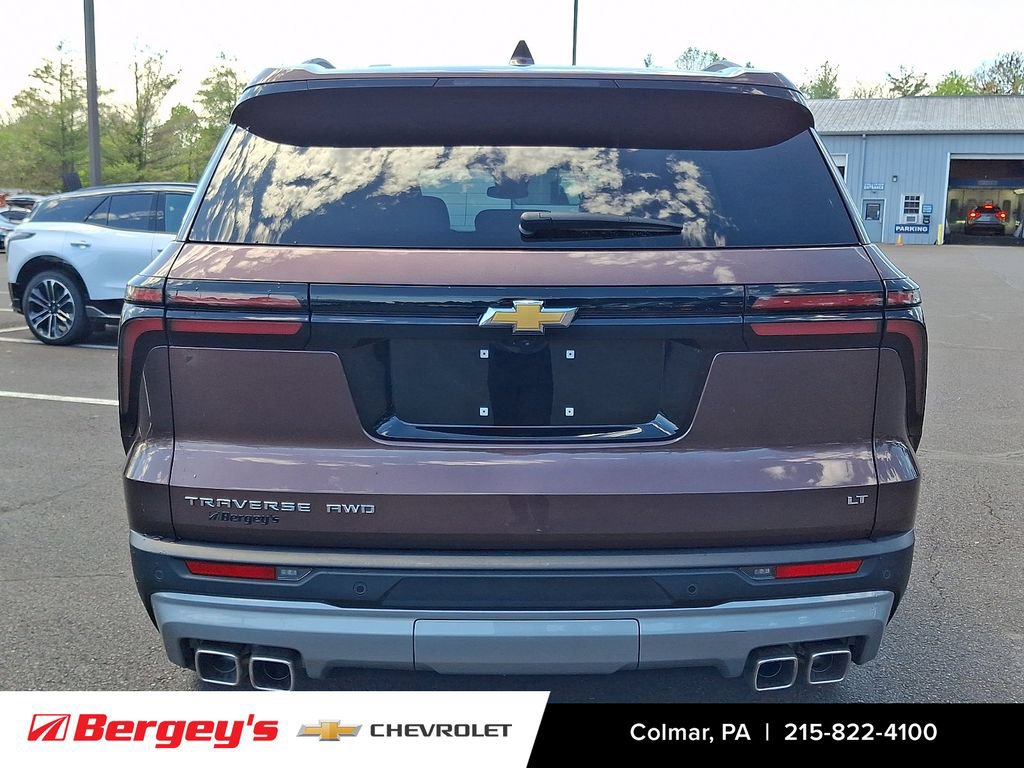 Certified 2024 Chevrolet Traverse LT w/ LPO, Floor Liner Package AWD/4WD image 6